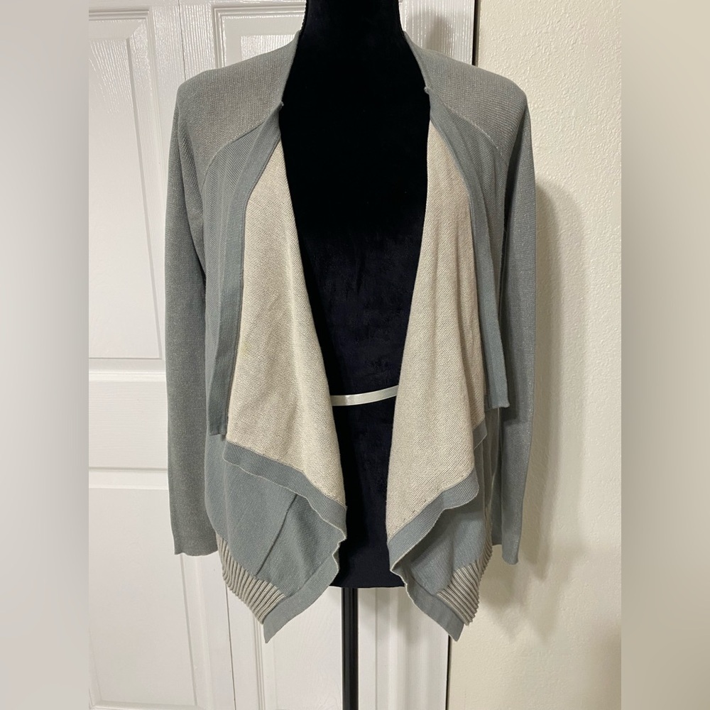 Cabi Women's Open Front Cardigan size XS